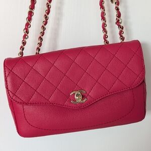 Chanel Pink Quilted Shoulder Bag with Gold Chain